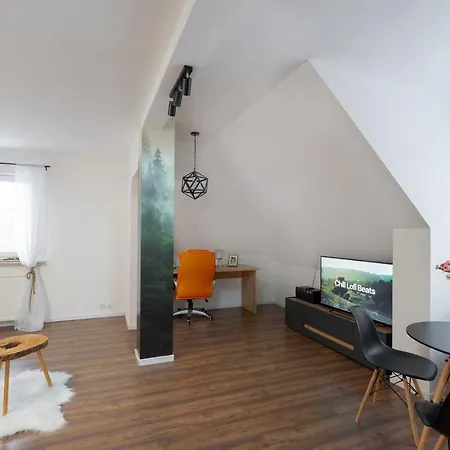 Apartament W Oprawie Natury - Blisko Parku - 6 Osobowy - Space Apart Jelenia Gora