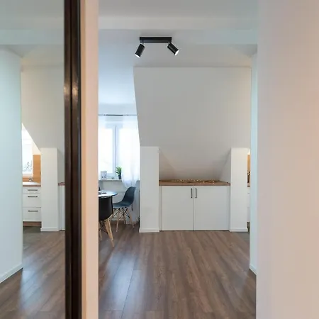 Apartament W Oprawie Natury - Blisko Parku - 6 Osobowy - Space Apart Apartment *